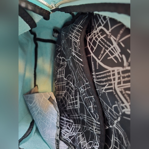 State Backpack - Picture 10 of 11